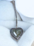 Collier pendentif c?ur rétro vintage, motif camée femme, chaîne argentée