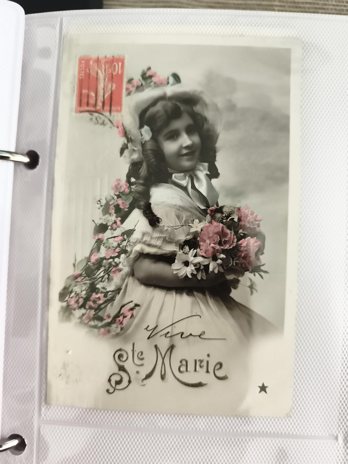 Carte postale ancienne Ste Marie fillette fleurs colorisées CPA vintage