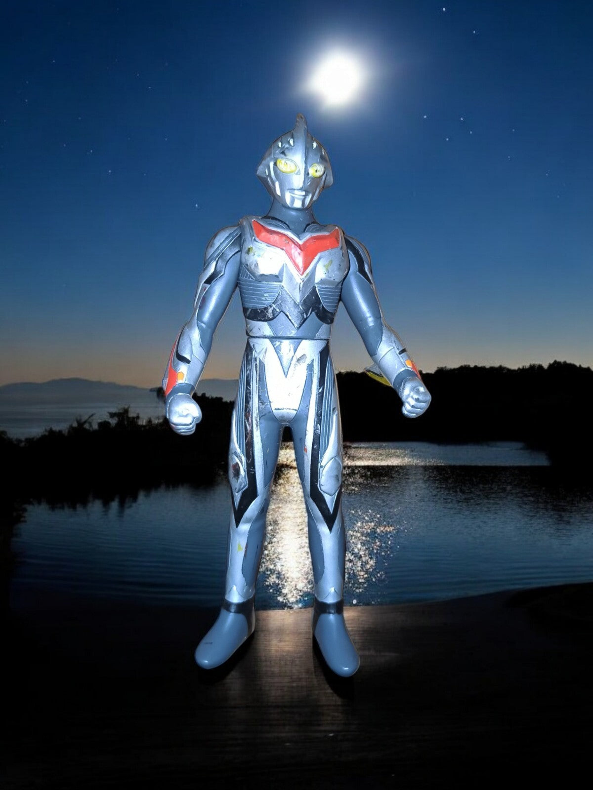 Figurine Ultraman Bandai 2002 vintage gris argent robot héros japonais
