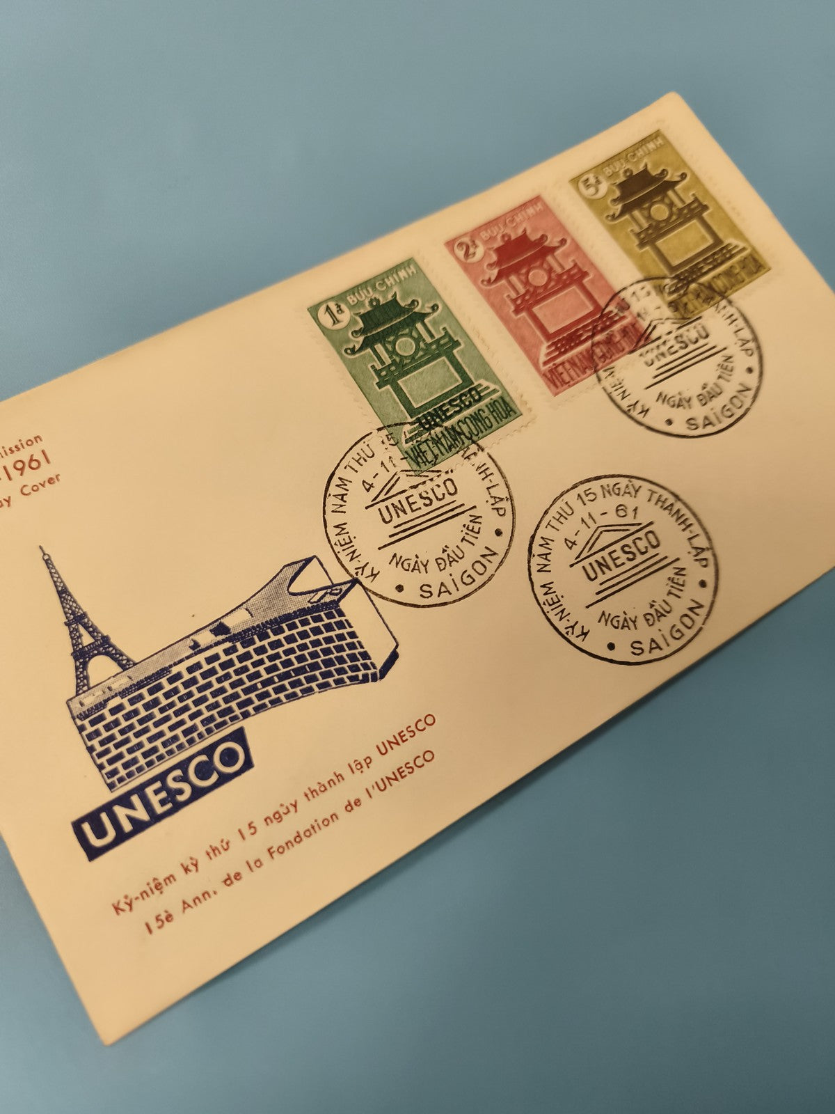 Ancienne enveloppe FDC Vietnam UNESCO 1961 timbres Temple Hanoï philatélie