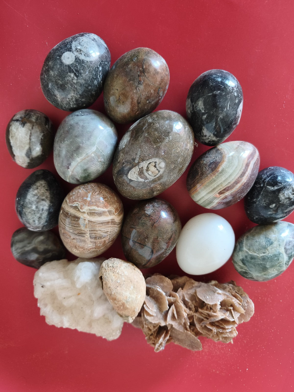 Lot vintage d??ufs anciens en pierres naturelles labradorite jaspe collection dé