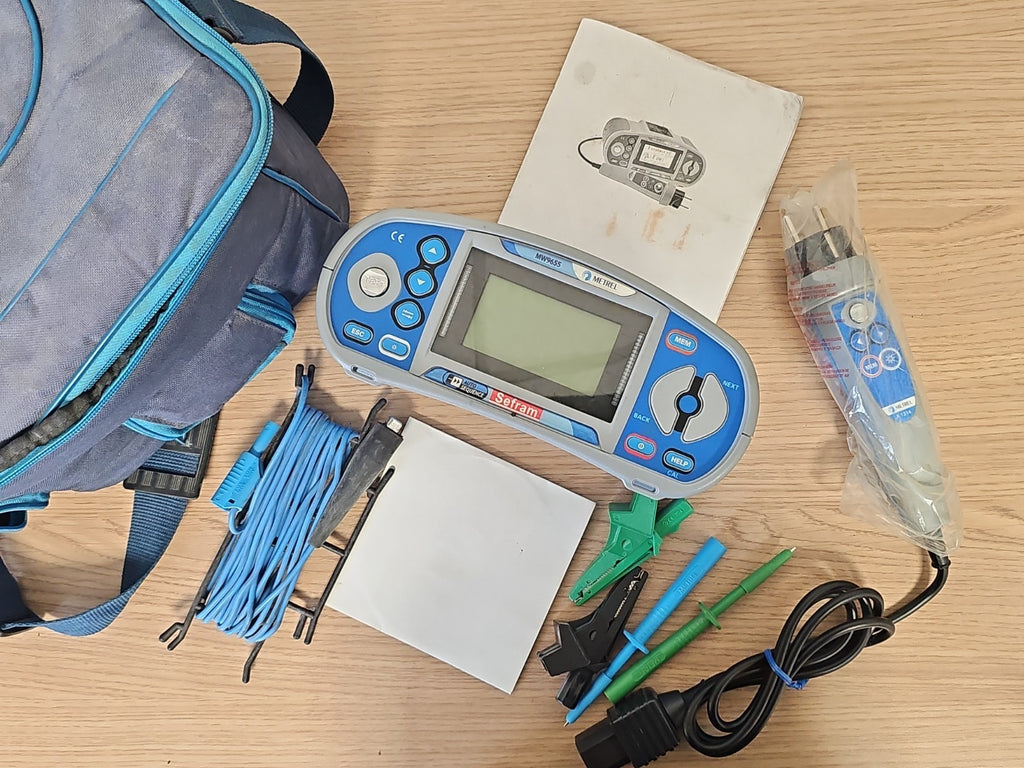 Testeur électrique multifonction SEFRAM LCD Bluetooth + accessoires