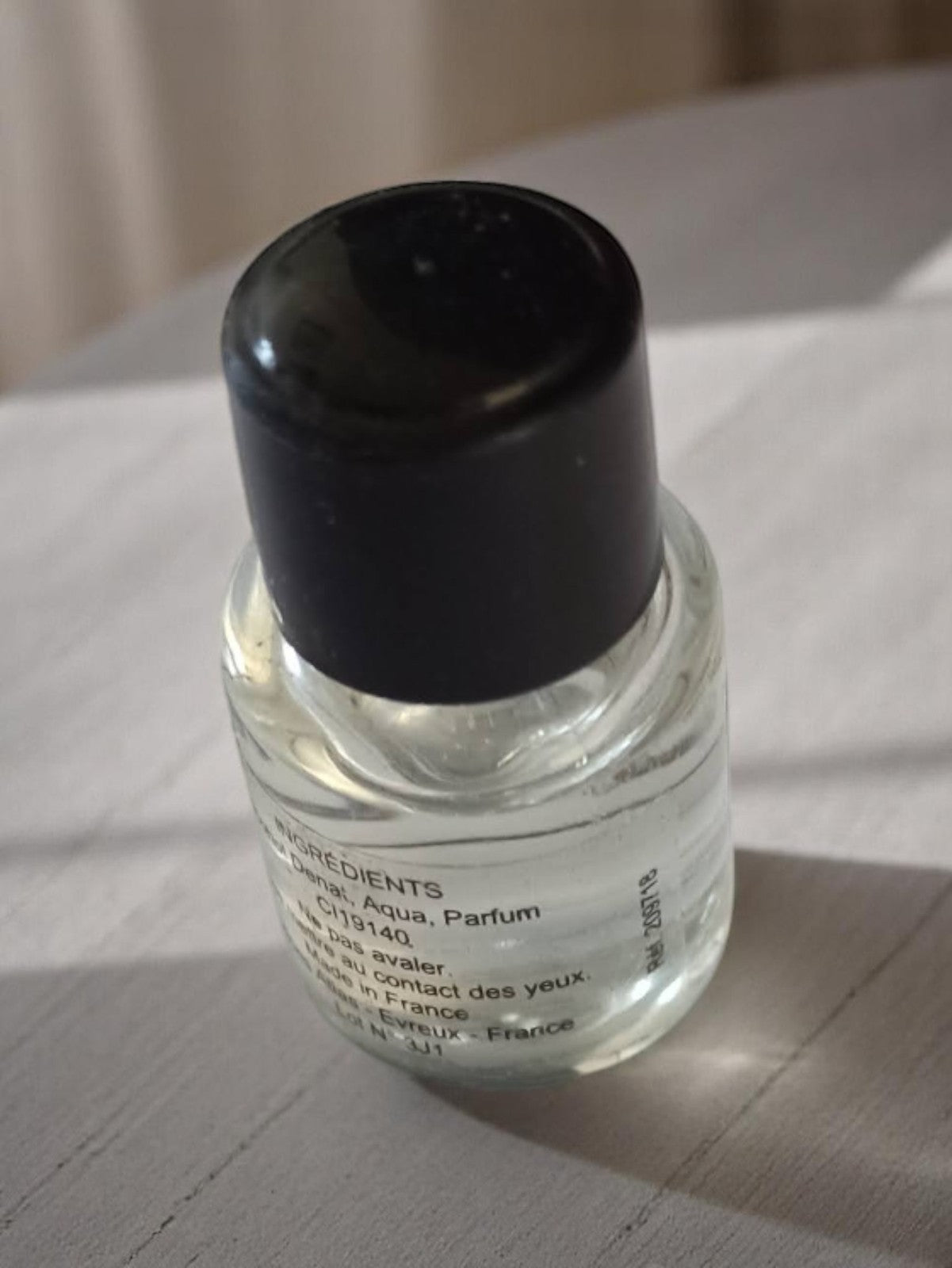 Miniature parfum vintage ancienne, flacon collection rare bouchon noir rétro