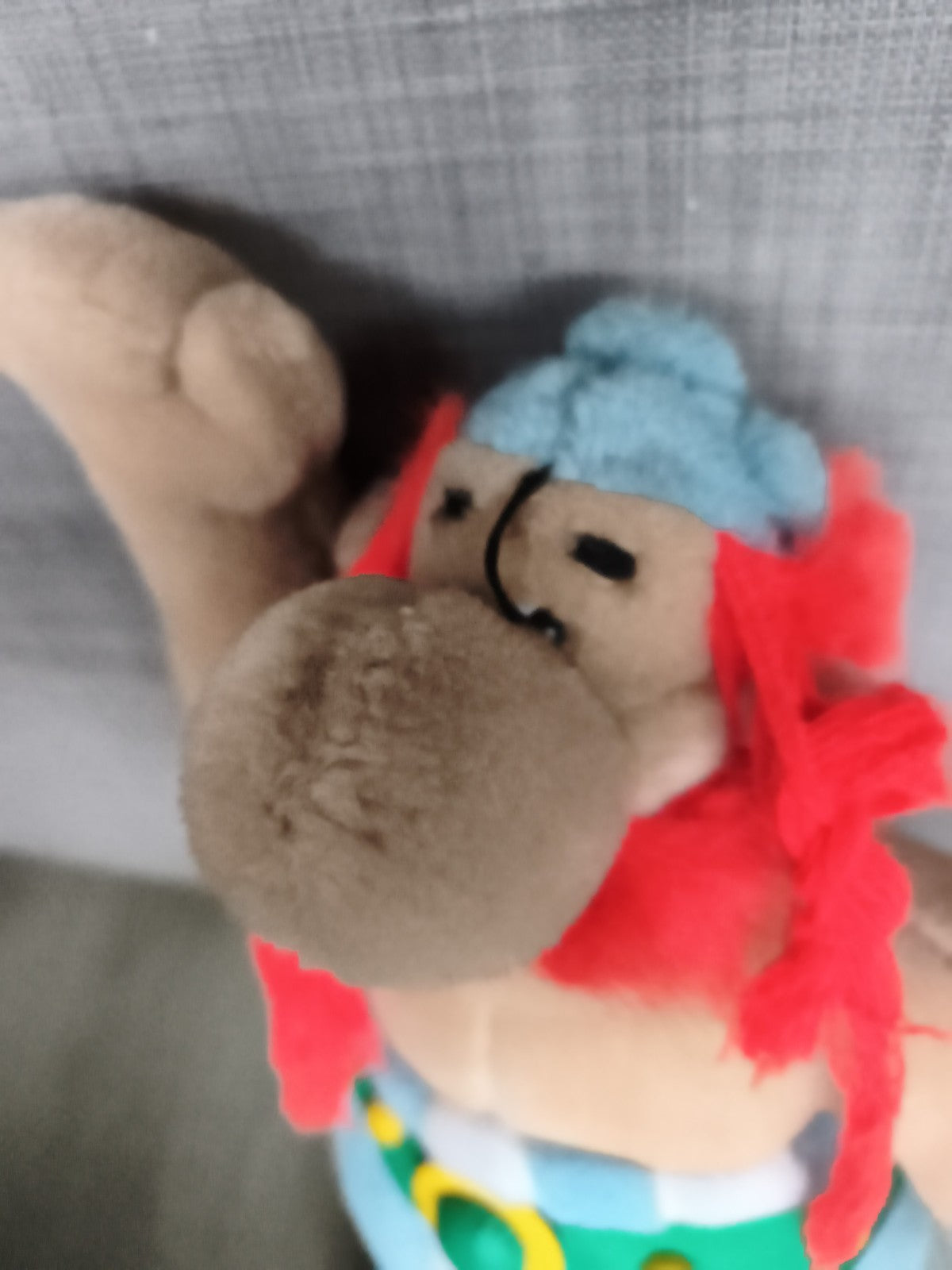 Peluche Obélix vintage Parc Astérix, doudou ancien bleu rayé, Gaulois