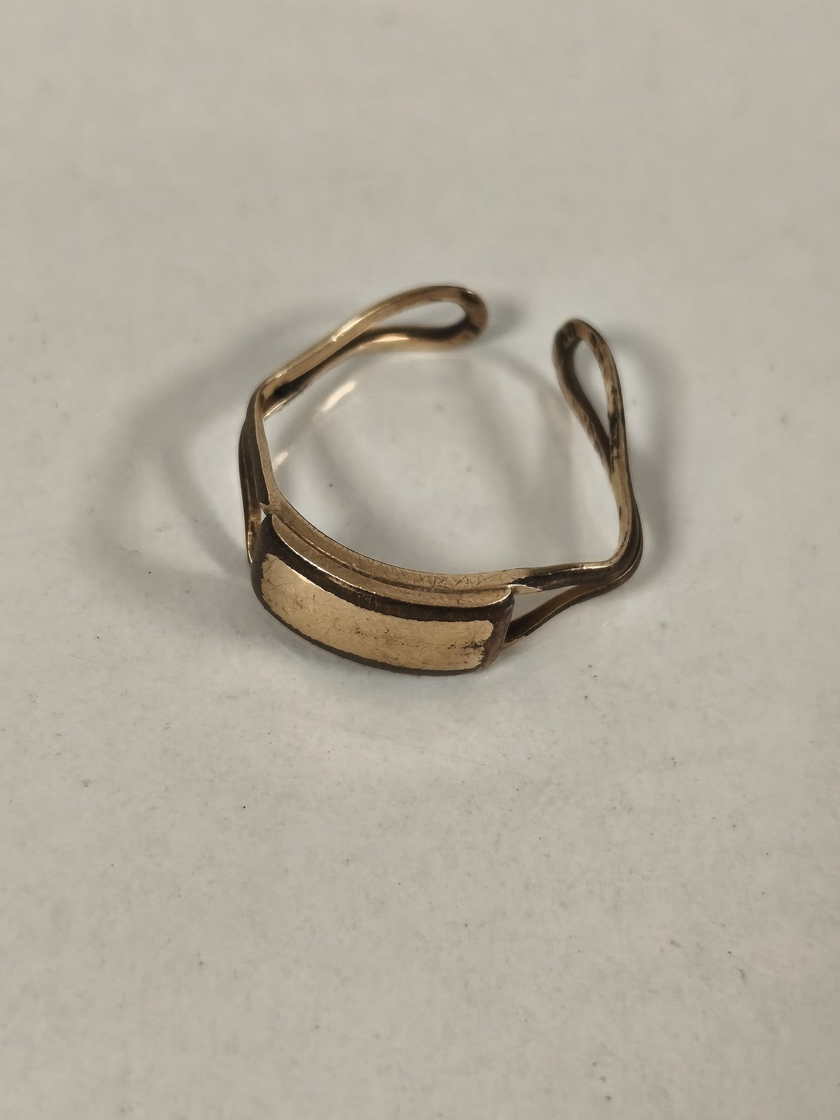 Vintage 1920s antique gold-plated ring small size retro collectible