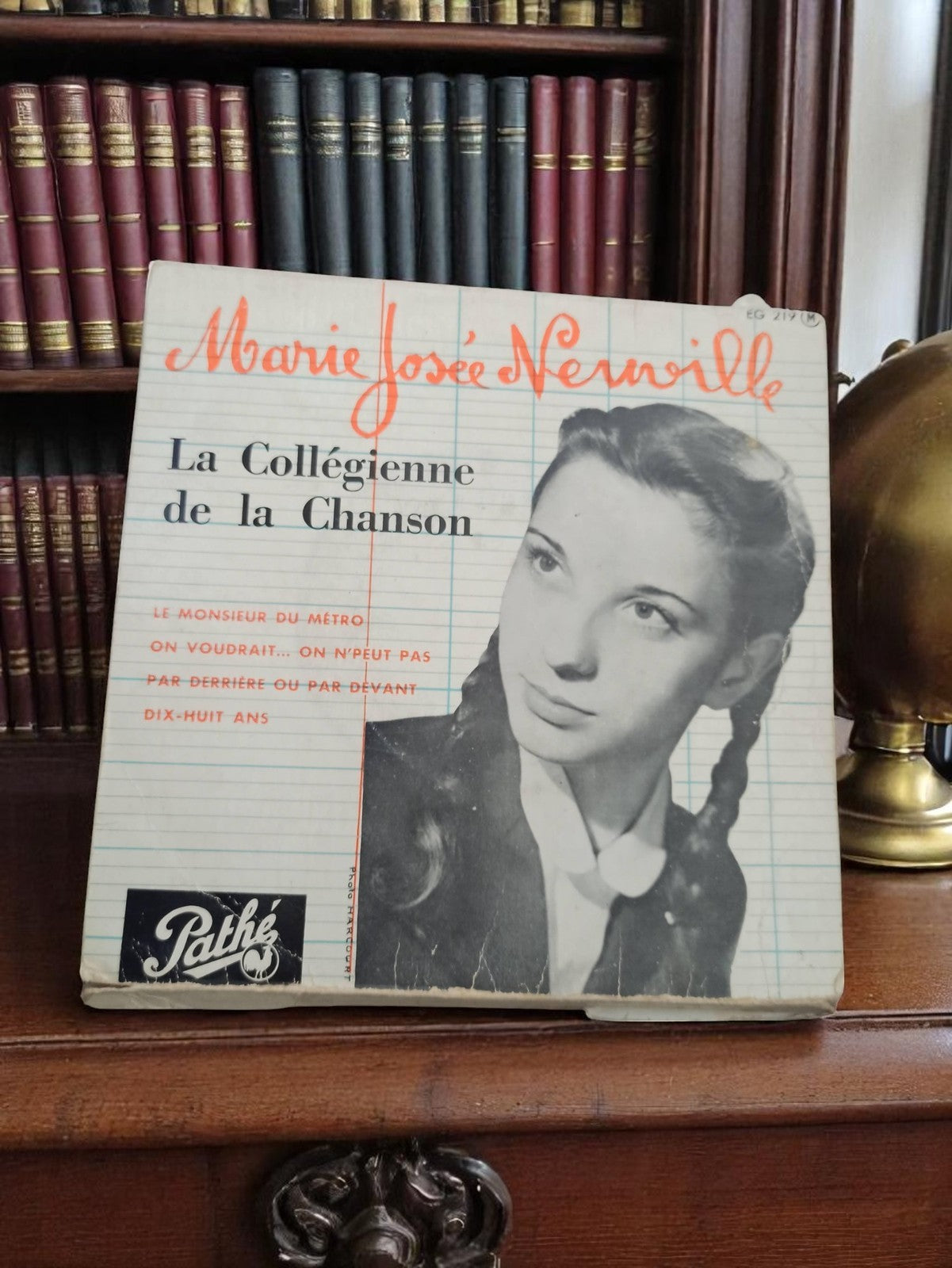 Vinyle 45T vintage Marie Josée Neuville La Collégienne de la Chanson Pathé