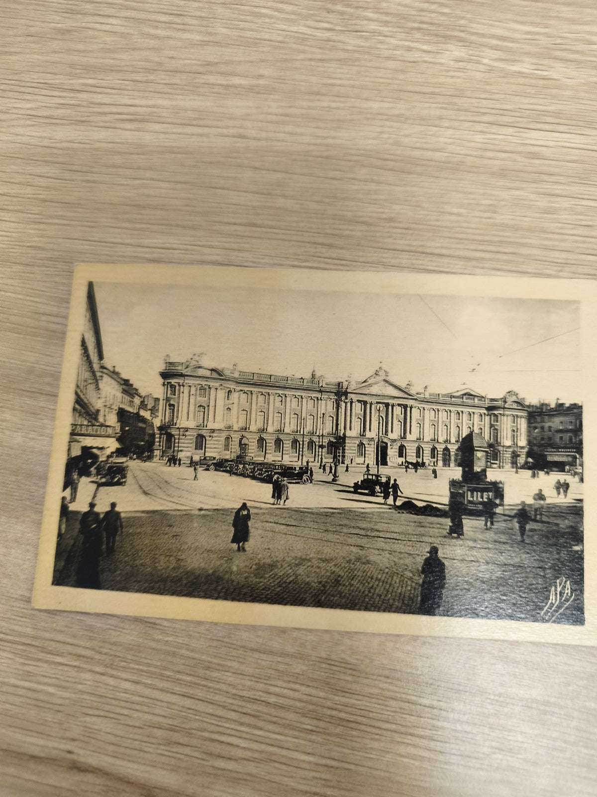 Ancienne carte postale CPA Lille place célèbre voitures rétro collection