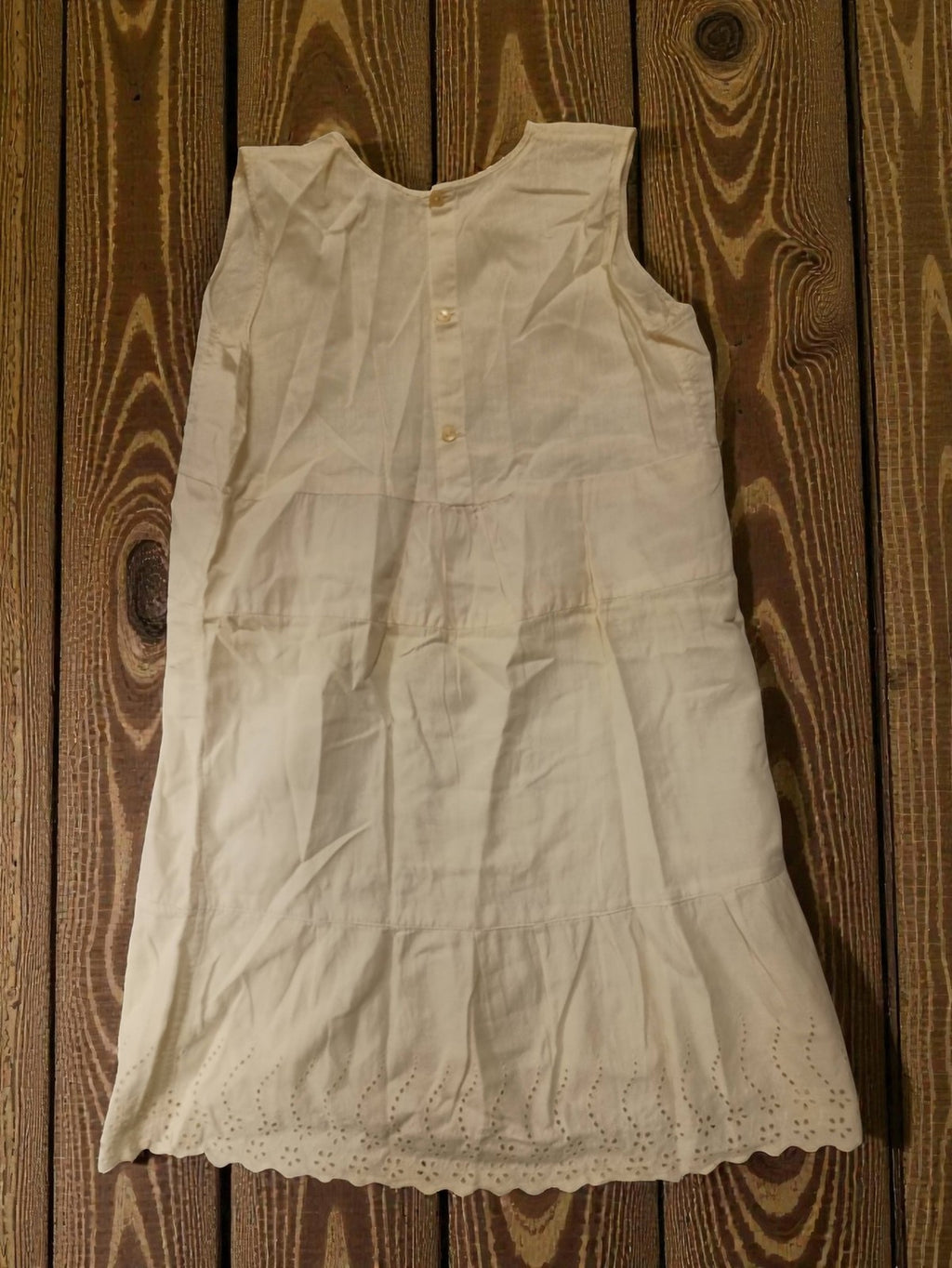 Robe vintage brodée petite taille années 1920 ancienne rétro collection femme