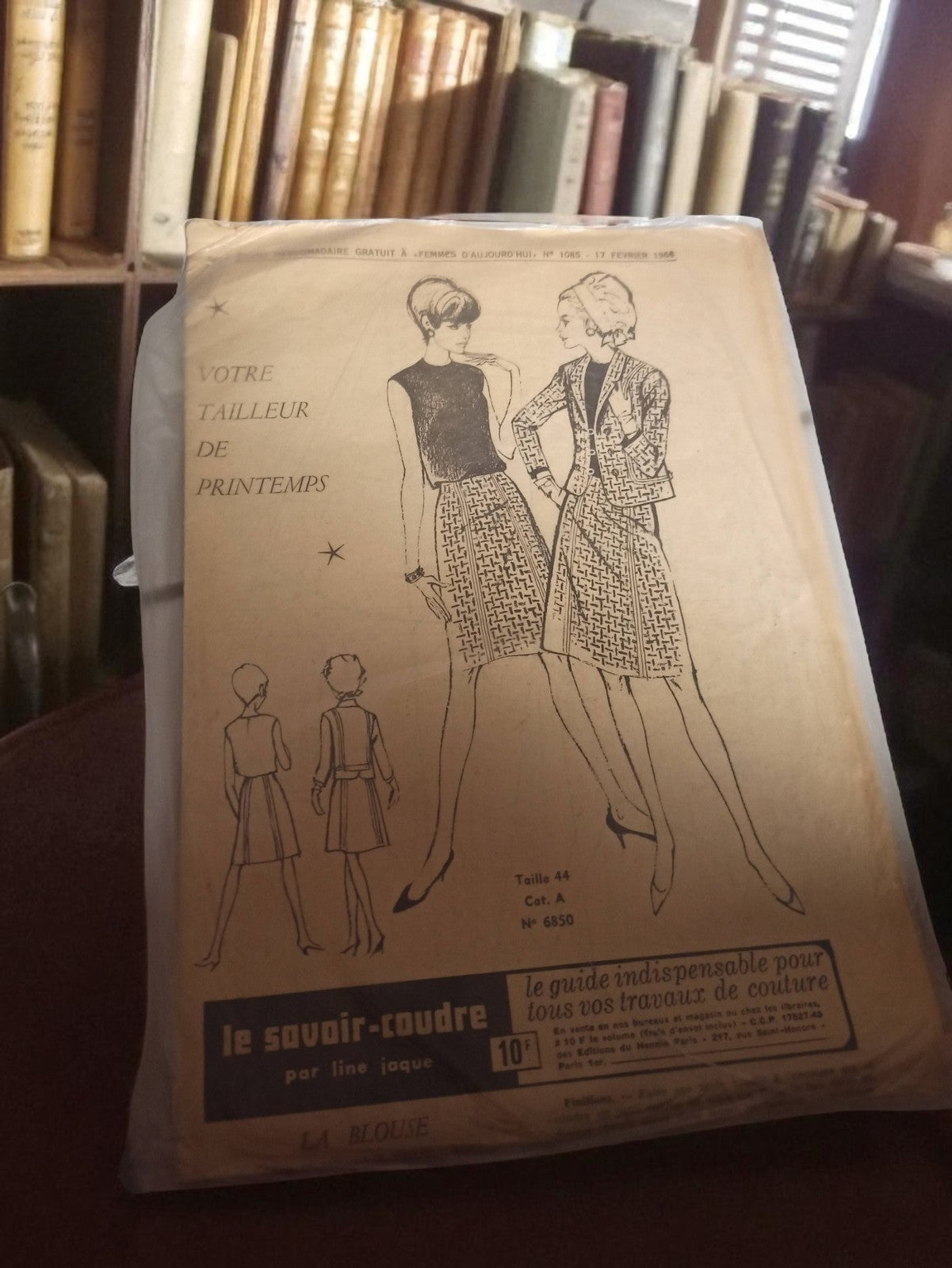 Patron couture vintage années 60 tailleur femme, le savoir-coudre, rétro ancien