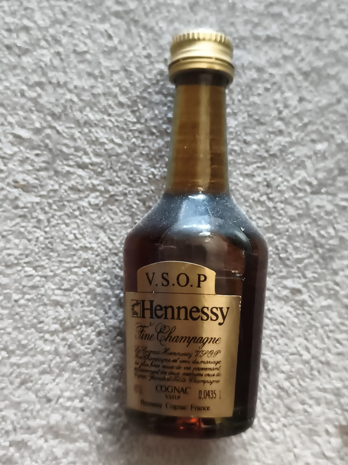 Mignonnette Hennessy VSOP Fine Champagne vintage partiellement pleine cognac