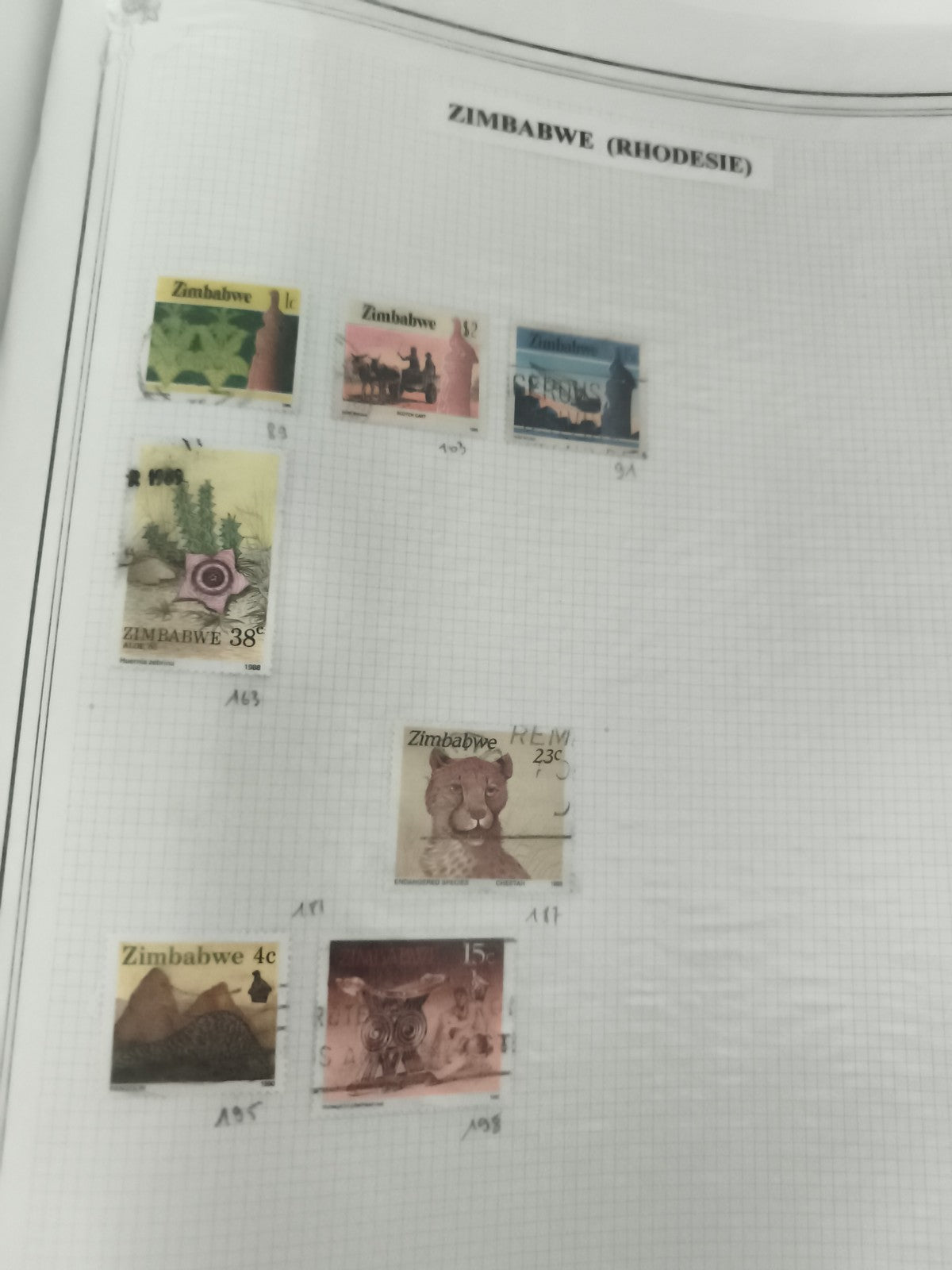 Timbres Zimbabwe Rhodésie animaux paysages oblitérés philatélie lot