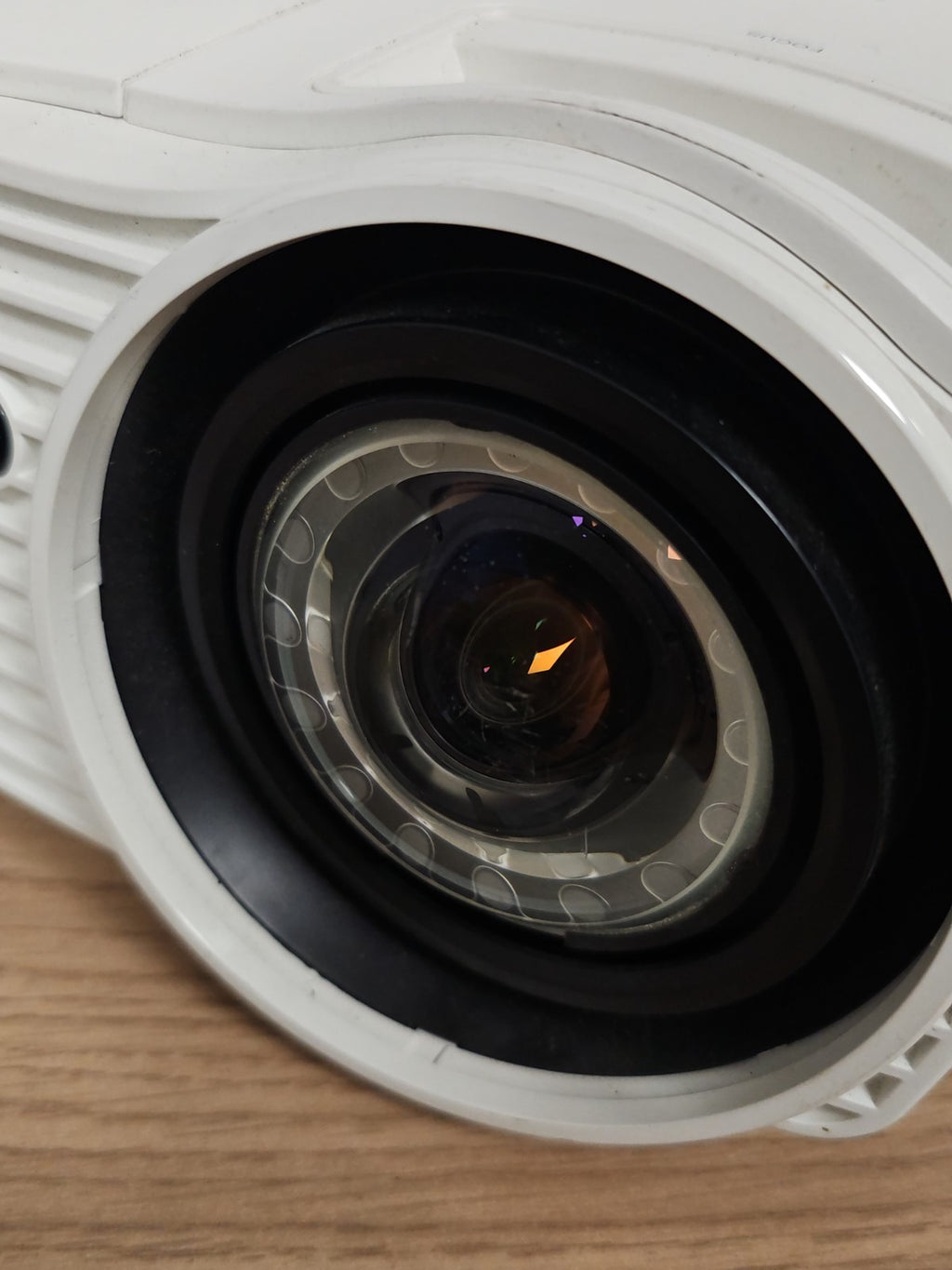 Optoma France EH415ST Vidéoprojecteur DLP 1920x1080 HDMI/VGA/RS232/USB non testé