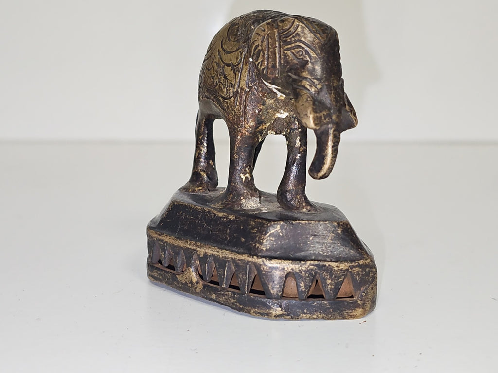 Hochet ancien éléphant en bronze ou laiton, jouet rétro vintage collection bébé