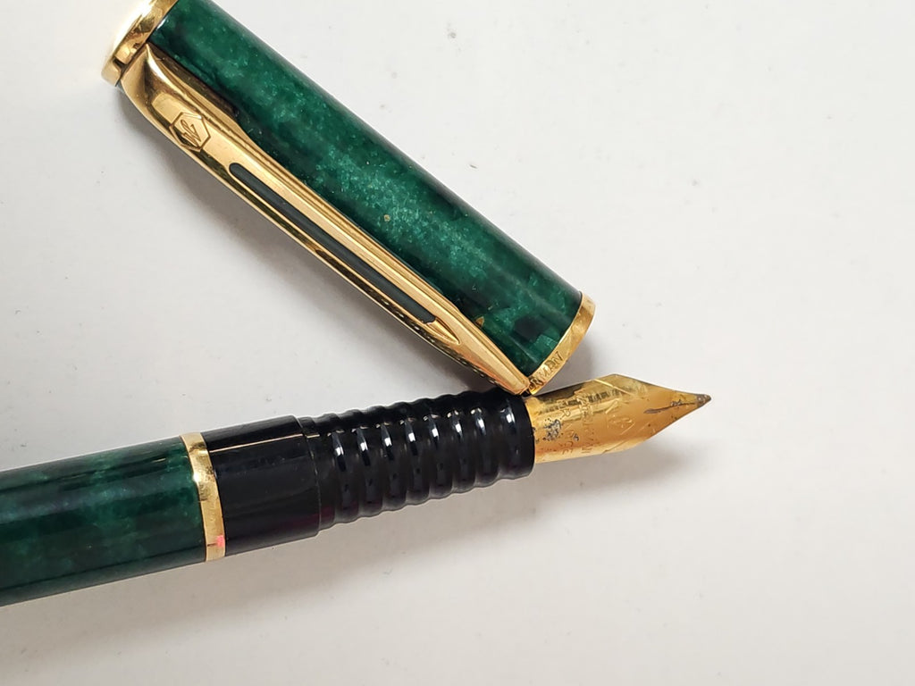 Waterman stylo roller vert marbré écriture fluide design élégant d'occasion