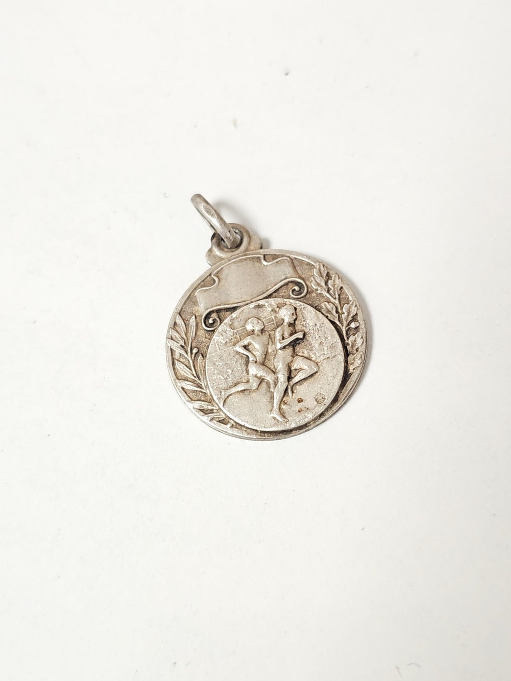 Médaille ancienne vintage en métal argenté course athlétisme collection rétro dé