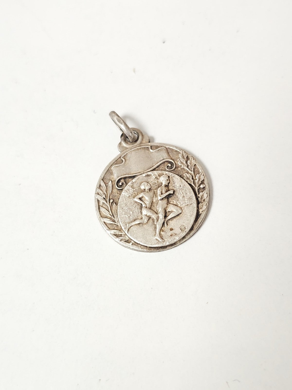 Médaille ancienne vintage en métal argenté course athlétisme collection rétro dé