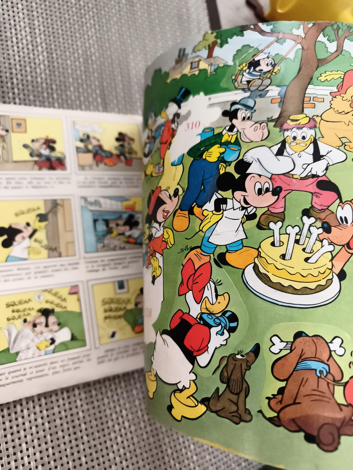 Album Panini Mickey Story ancien vintage Disney figurines Le Journal de Mickey