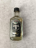 Miniature whisky Label 5 Classic Black partiellement remplie, Scotch, bouteille