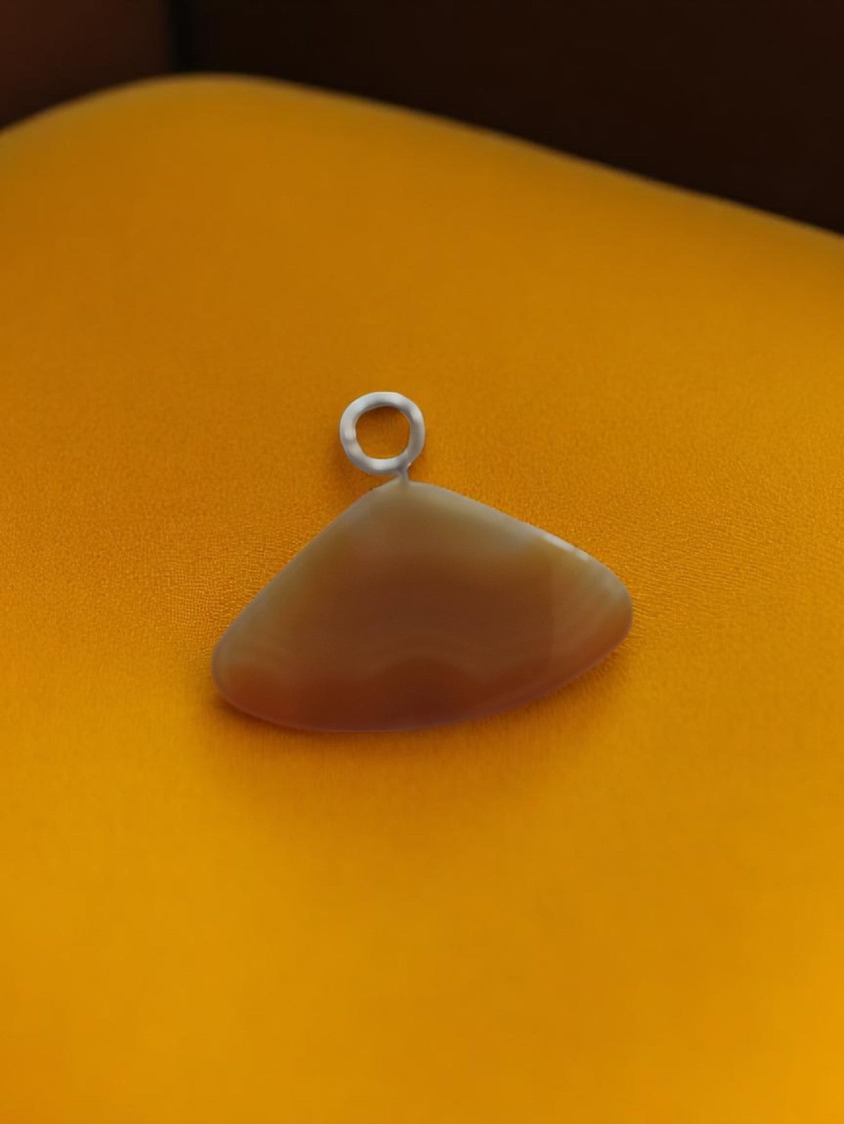 Pendentif vintage agate naturelle, pièce unique, gros triangle, bijou rétro