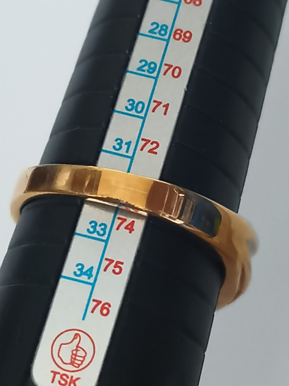 Bague vintage dorée solitaire pierre claire taille 73, anneau bicolore rétro