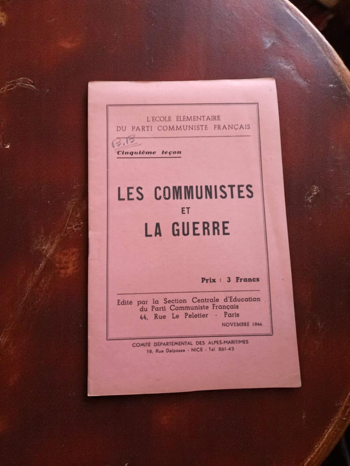 Livret ancien propagande communiste 1944, école, Les communistes et la guerre