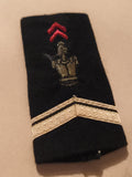 Ancienne épaulette militaire noire brodée insigne casque doré vintage