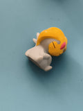 Figurine doigt Pokémon Uxie jaune blanc finger puppet jouet déco