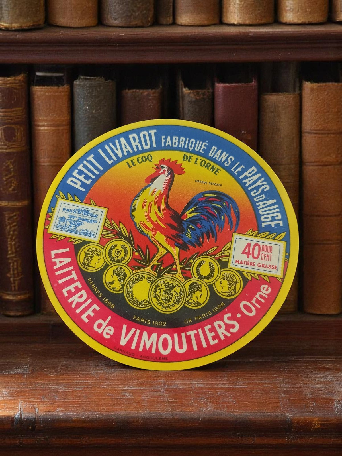 Étiquette fromagère vintage Petit Livarot Laiterie Vimoutiers Orne Coq France