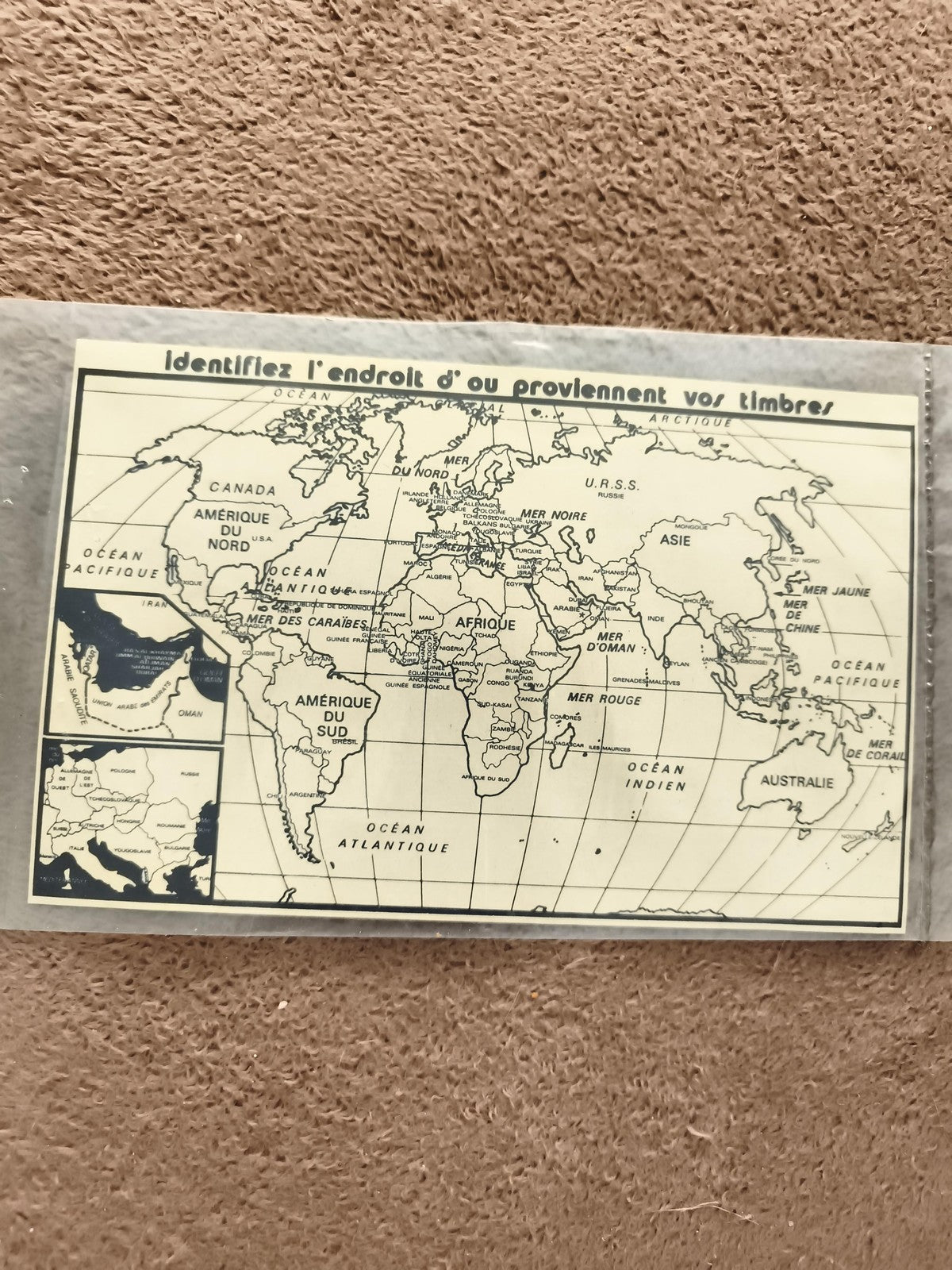 Carte du monde philatélie support timbres papier instruction française