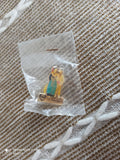 Pin's vintage FINA Savoie costume régional rétro montagne