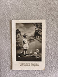 CPA Joyeuses Pâques fillette poussins photo noir et blanc carte postale ancienne