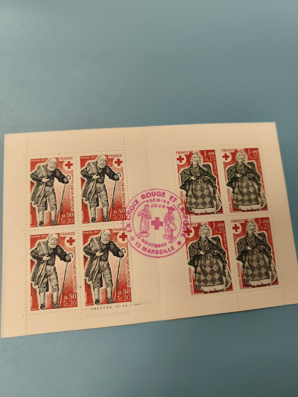 Ancienne enveloppe timbre Croix Rouge oblitérée, France, motifs provençaux