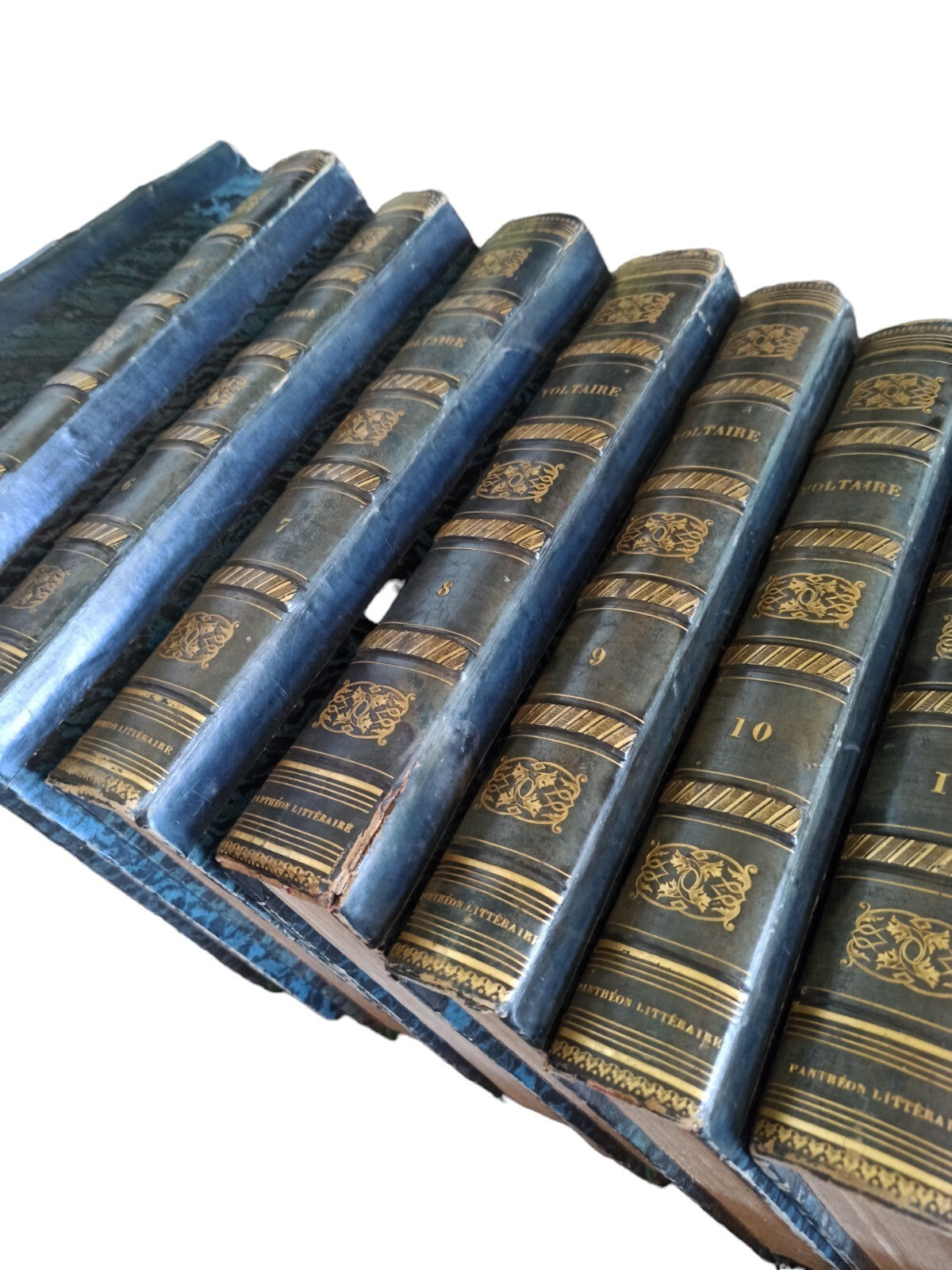 Œuvres complètes Voltaire 12 tomes cuir noir doré 1838 reliure Pantheon Littérai