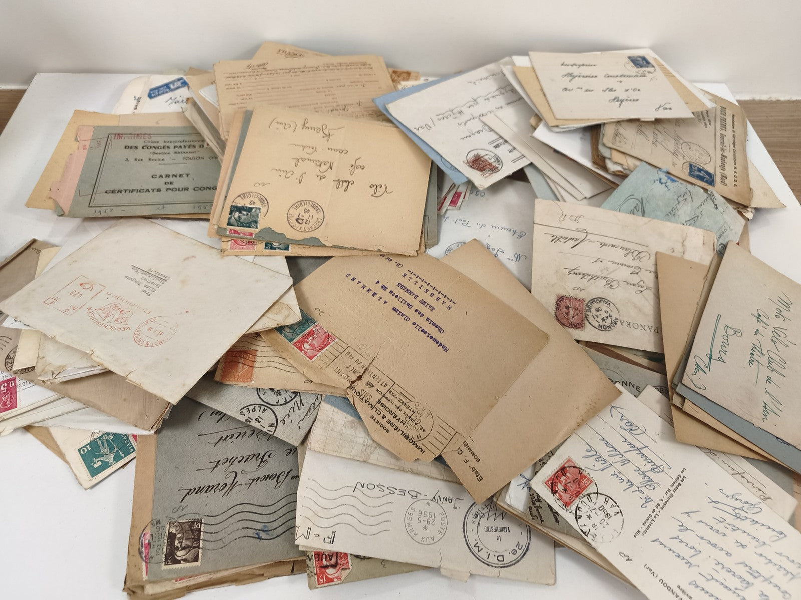 Très gros lot ancien d?enveloppes philatélie timbrées, correspondances diverses