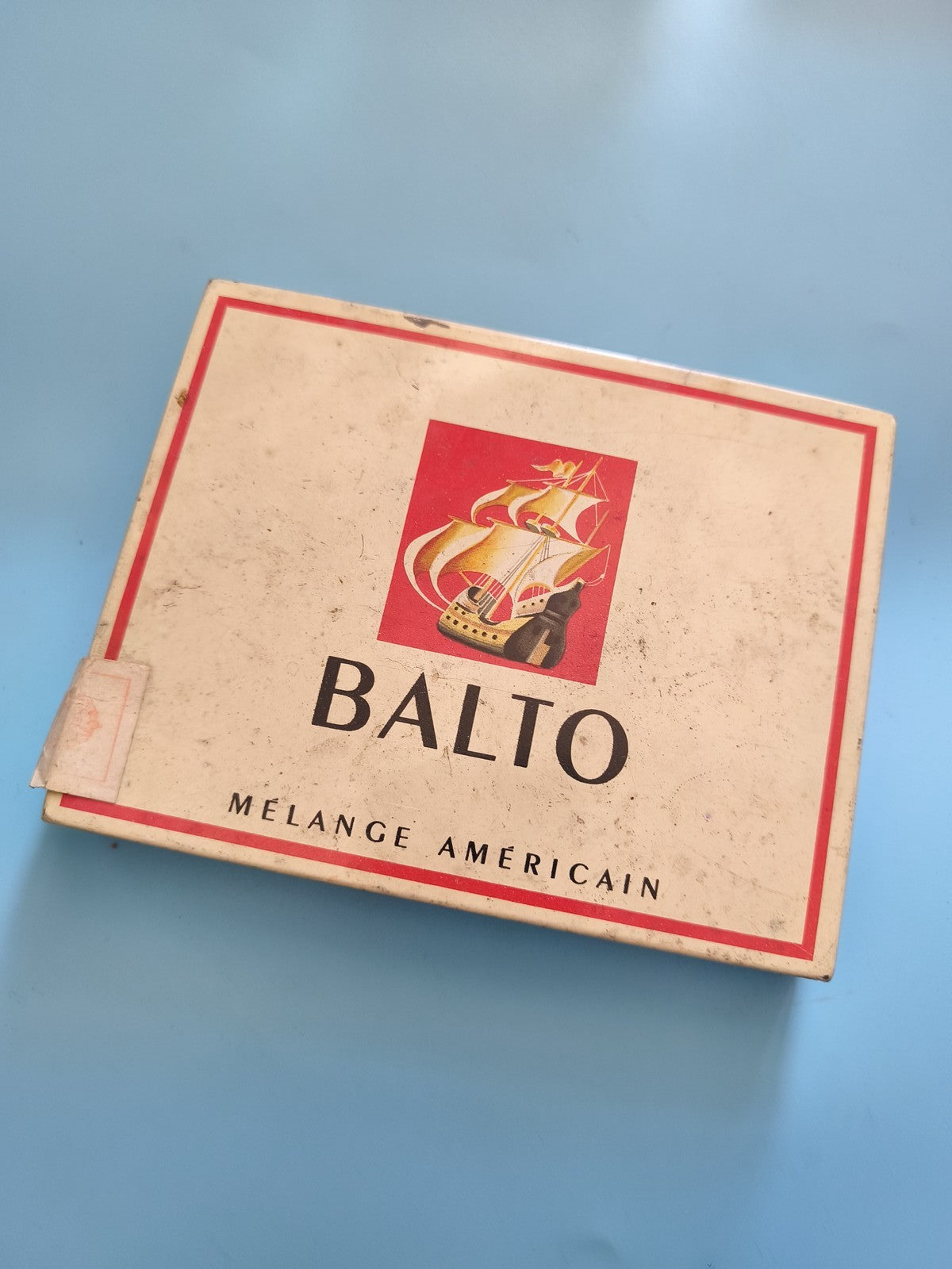 Petite boîte publicitaire métal Balto vintage ancien rétro collection déco rare
