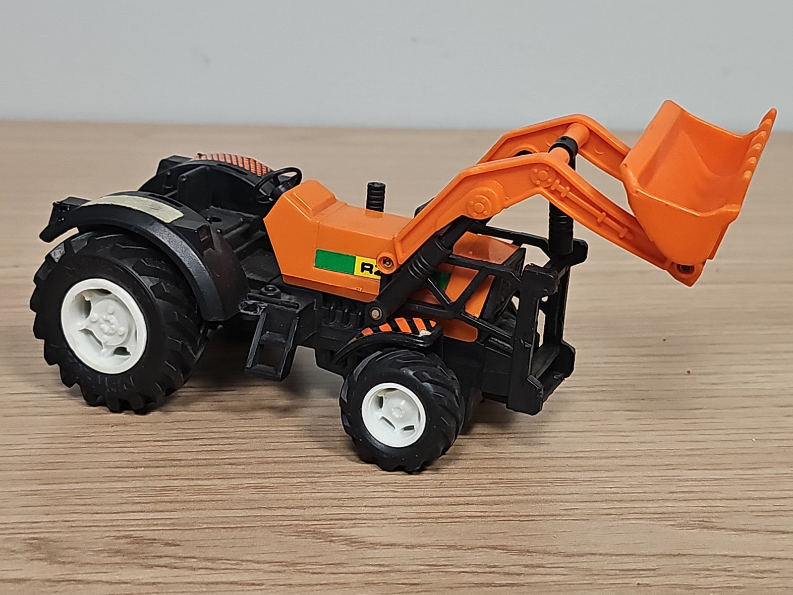 Tracteur ancien Britains échelle 1/32 ? Renault Cergos 340, jouet rétro collecti