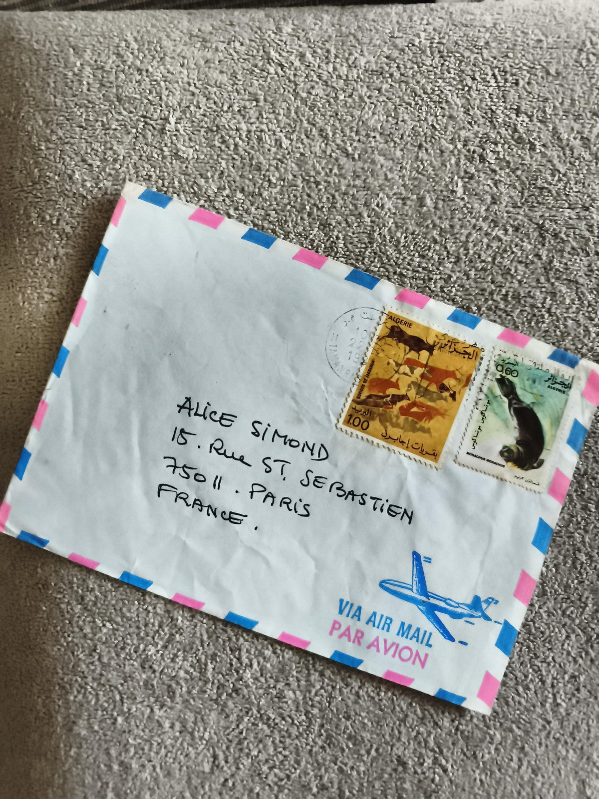 Lettre aérienne affranchie Algérie timbres animaux, enveloppe par avion philatél