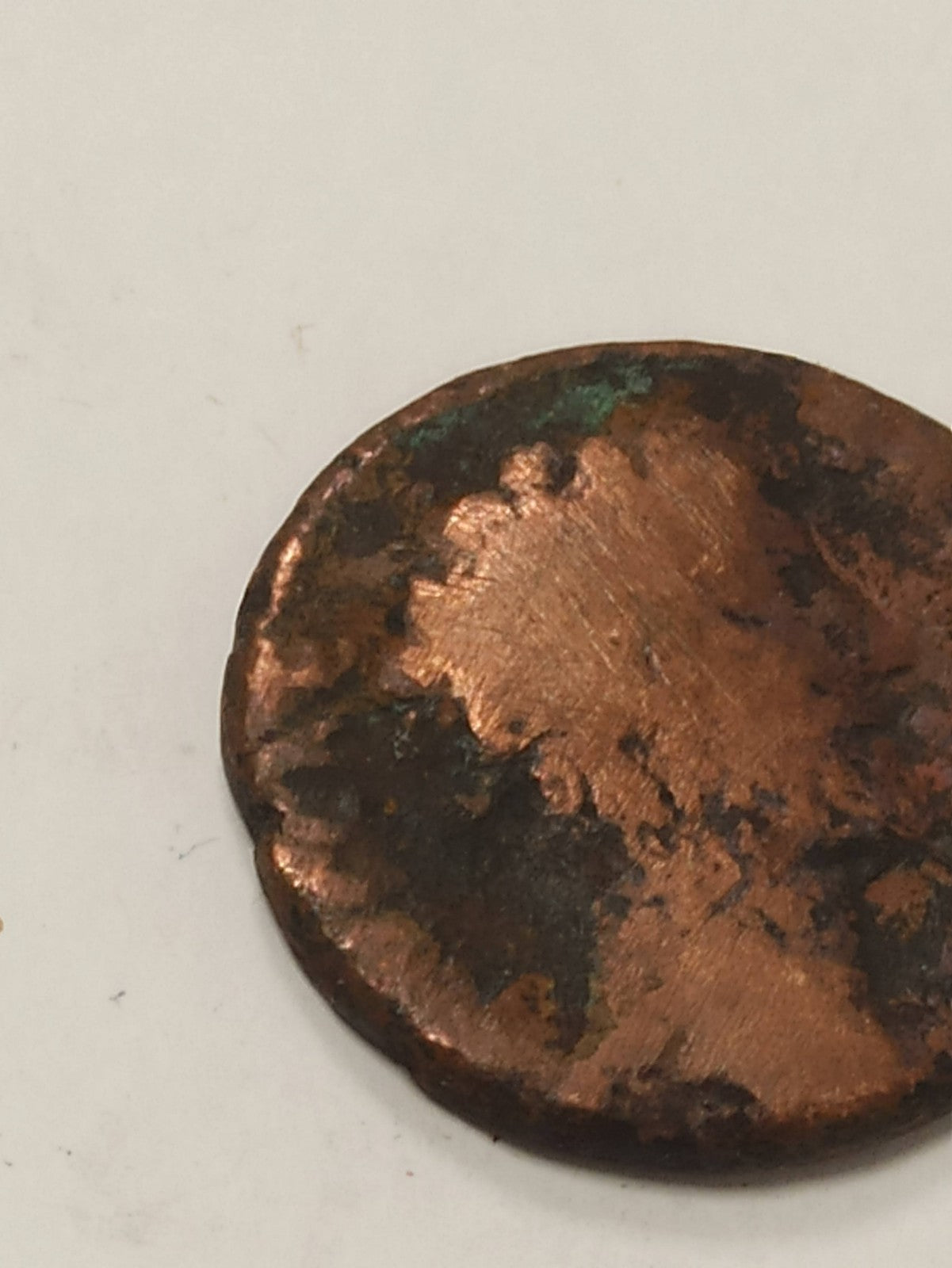 Monnaie romaine en bronze patine noire verte non nettoyée authentique antique