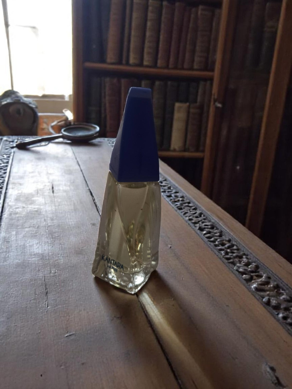 Miniature Parfum Vintage Kantara Flacon Rétro Bouchon Bleu Années 80