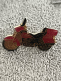 Pin's vintage moto rouge noir doré, badge ancien motard, émail métal (Ref 6)