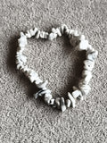 Bracelet pierres naturelles blanches, éclats irréguliers, style minéral