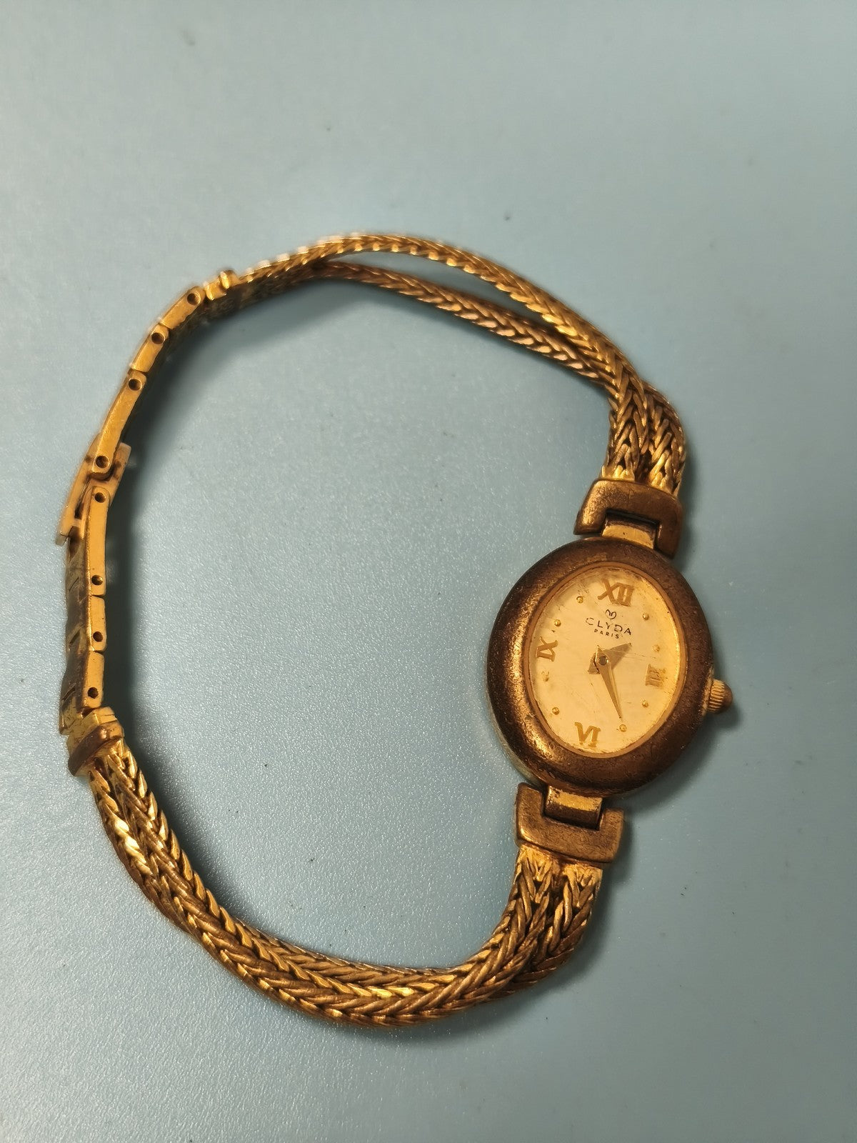 Montre femme vintage Clyda plaquée or, ancienne montre rétro collection