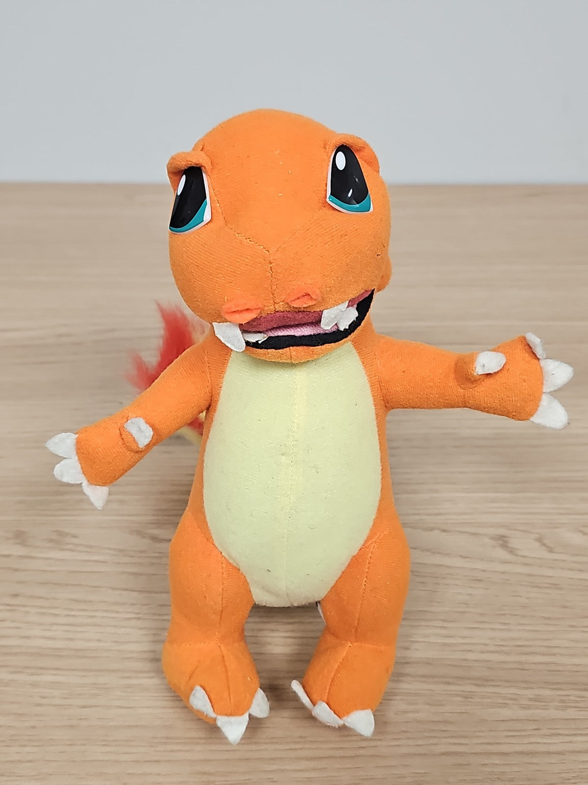 Peluche rétro Salamèche Pokémon Nintendo ancienne, collection vintage rare 90s