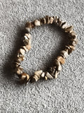 Bracelet pierres naturelles beige marron, perles irrégulières, bijou élastique