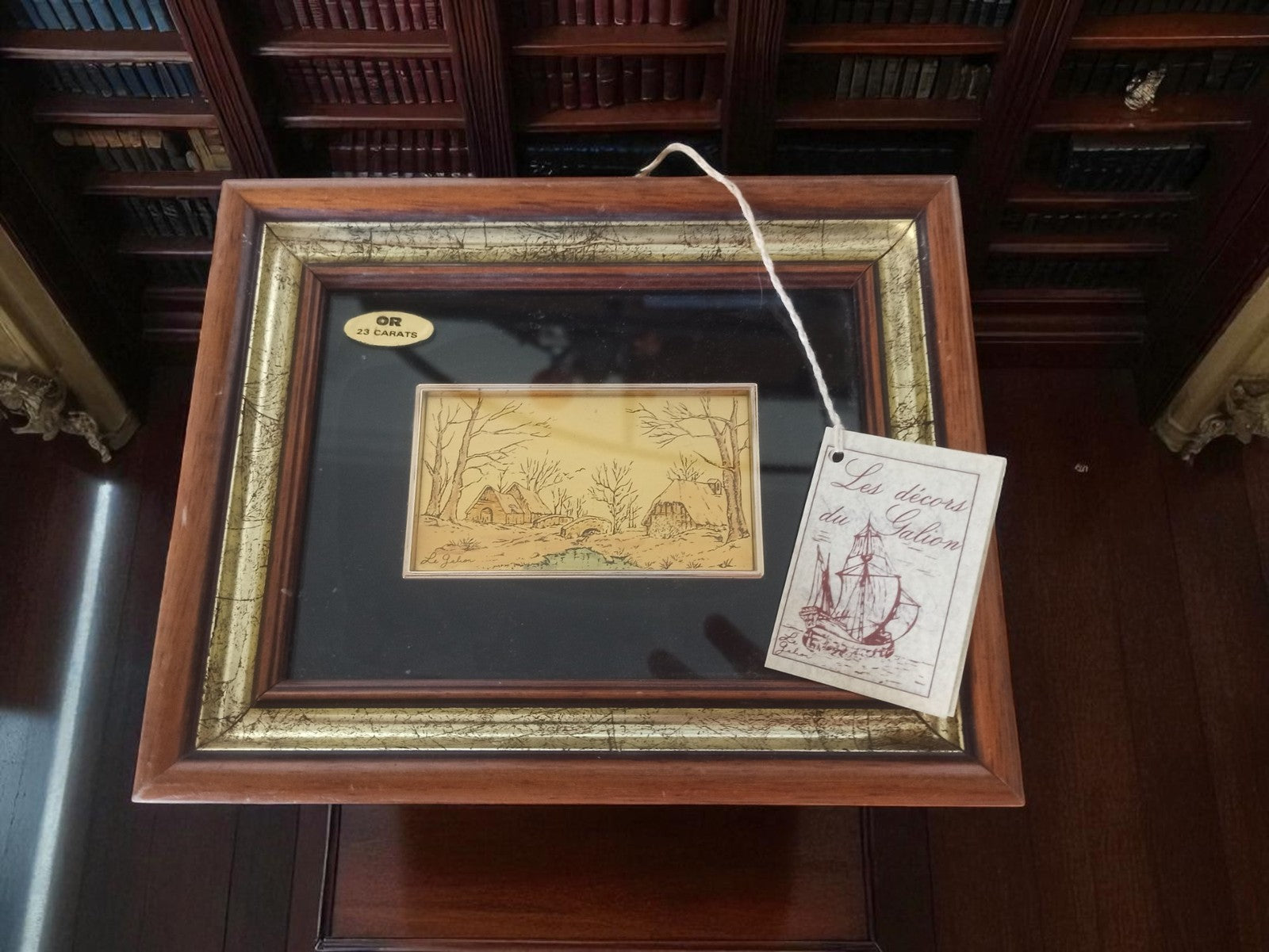 Decorative painting The decors of the Galion 23-carat gold antique vintage frame France