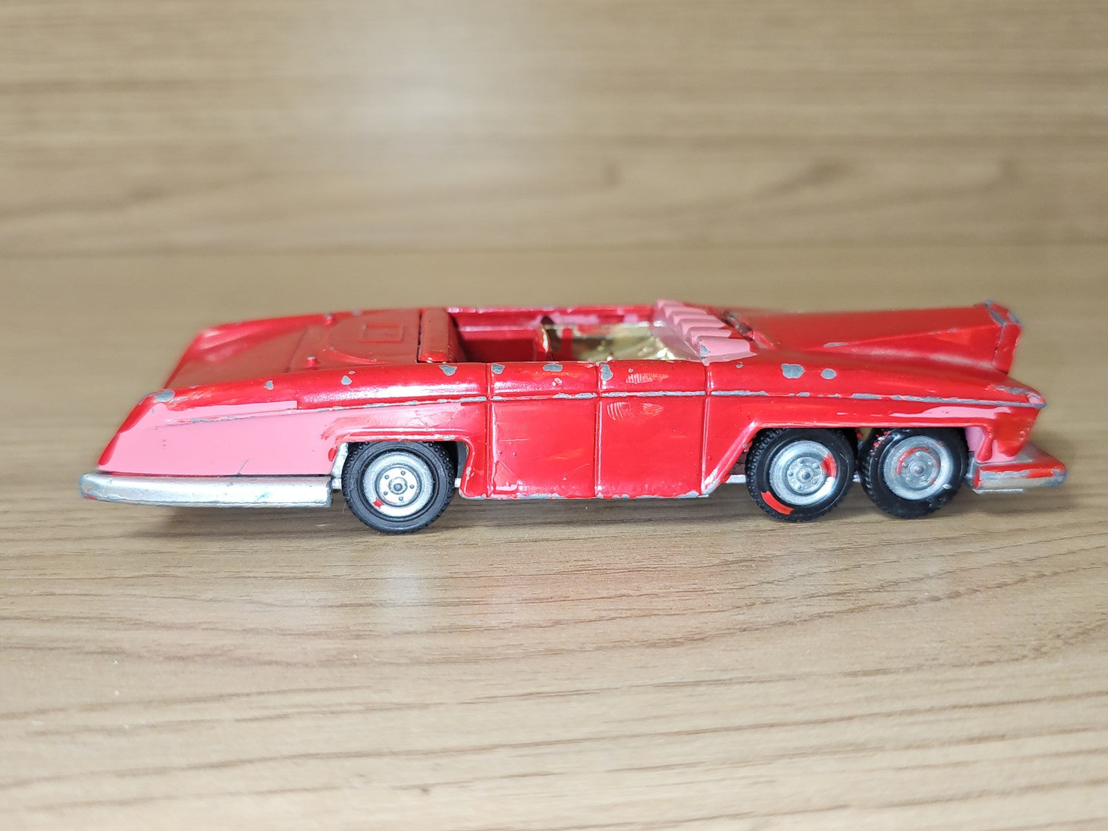 Meccano Dinky Toys 100 Thunderbirds Lady Penelope's voiture miniature métal