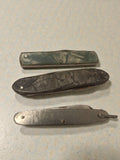 Lot 3 couteaux pliants vintage ancien rétro années 70, manche métal et plastique