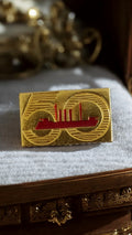 Broche commémorative marine russe vintage, 50 ans, finition dorée, navire rouge