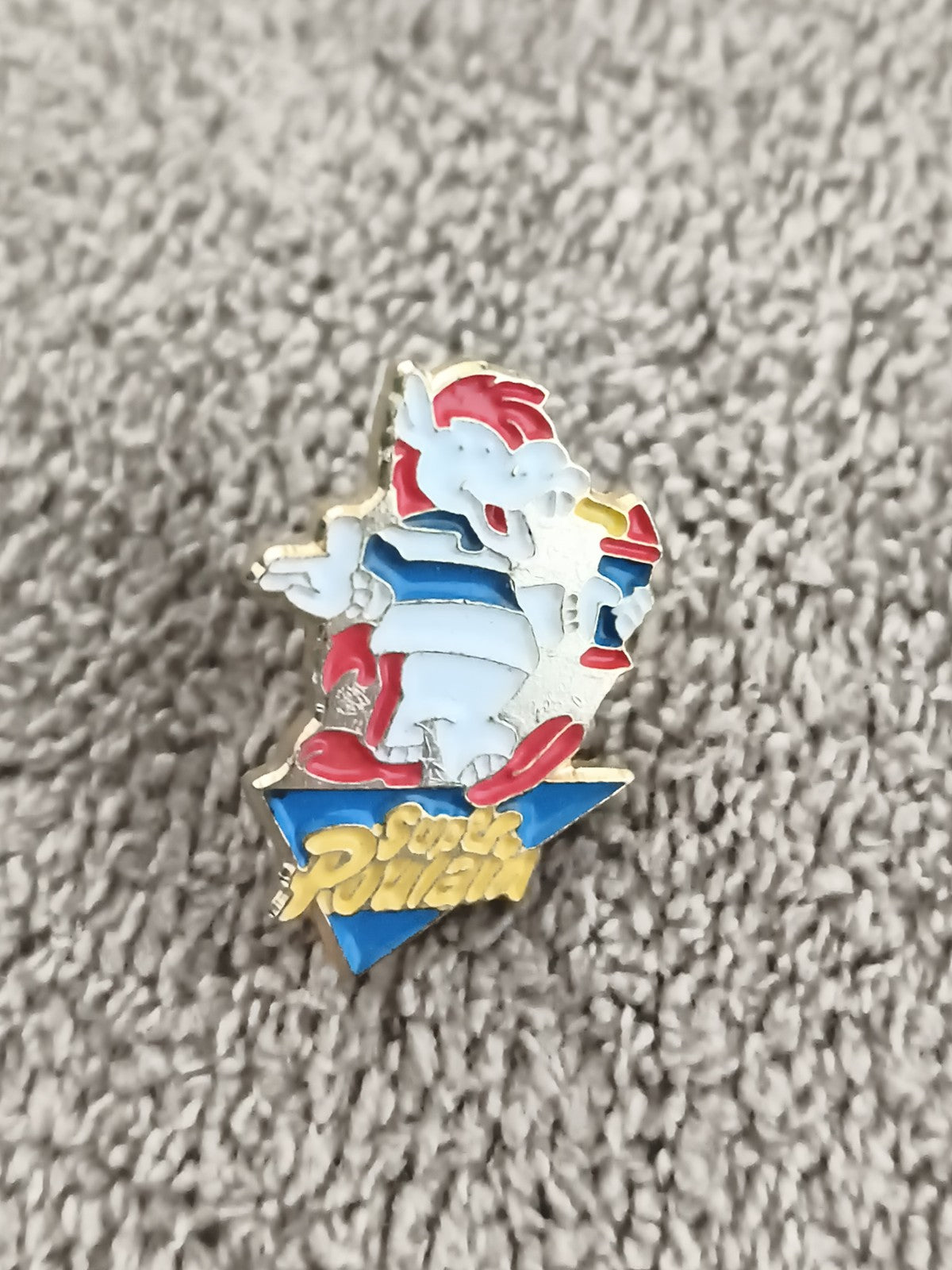 Pin's vintage Super Poulain mascotte émaillé, badge années 90, rare