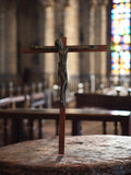 Croix ancienne Christ bois et métal – crucifix vintage religieux déco